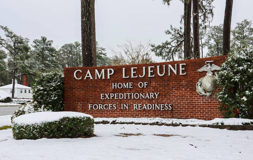 photo of camp lejeune entrance with snow